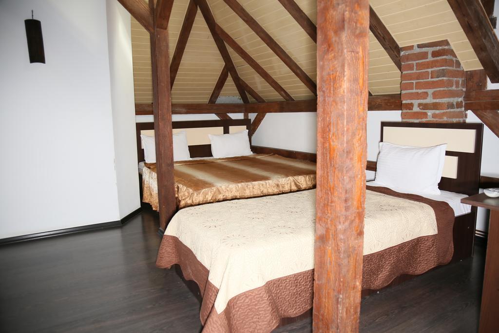 Hotel Zara Roman Extérieur photo