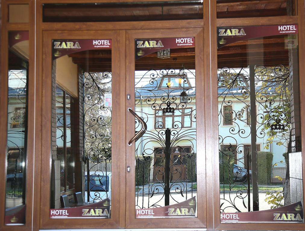 Hotel Zara Roman Extérieur photo